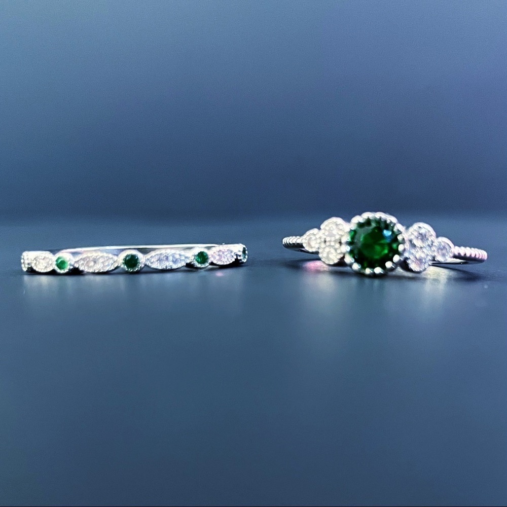 925 Sterling Silver Cubic Zirconia Ring Set - Picture 5 of 9